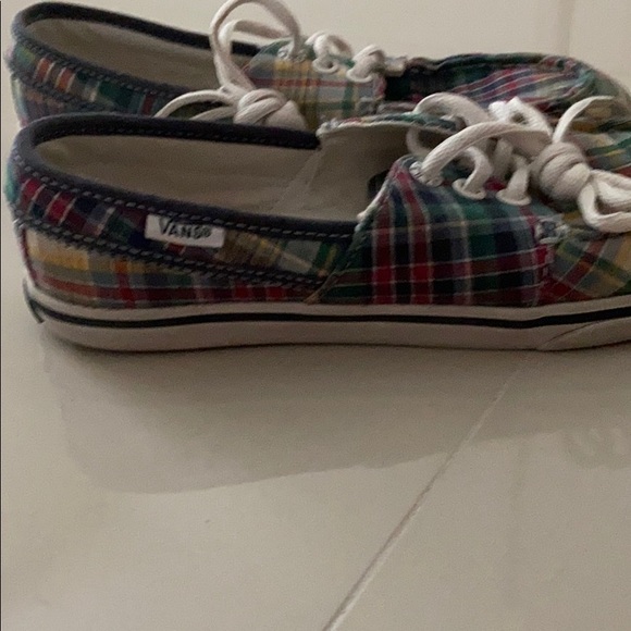 Vans - Picture 3 of 3